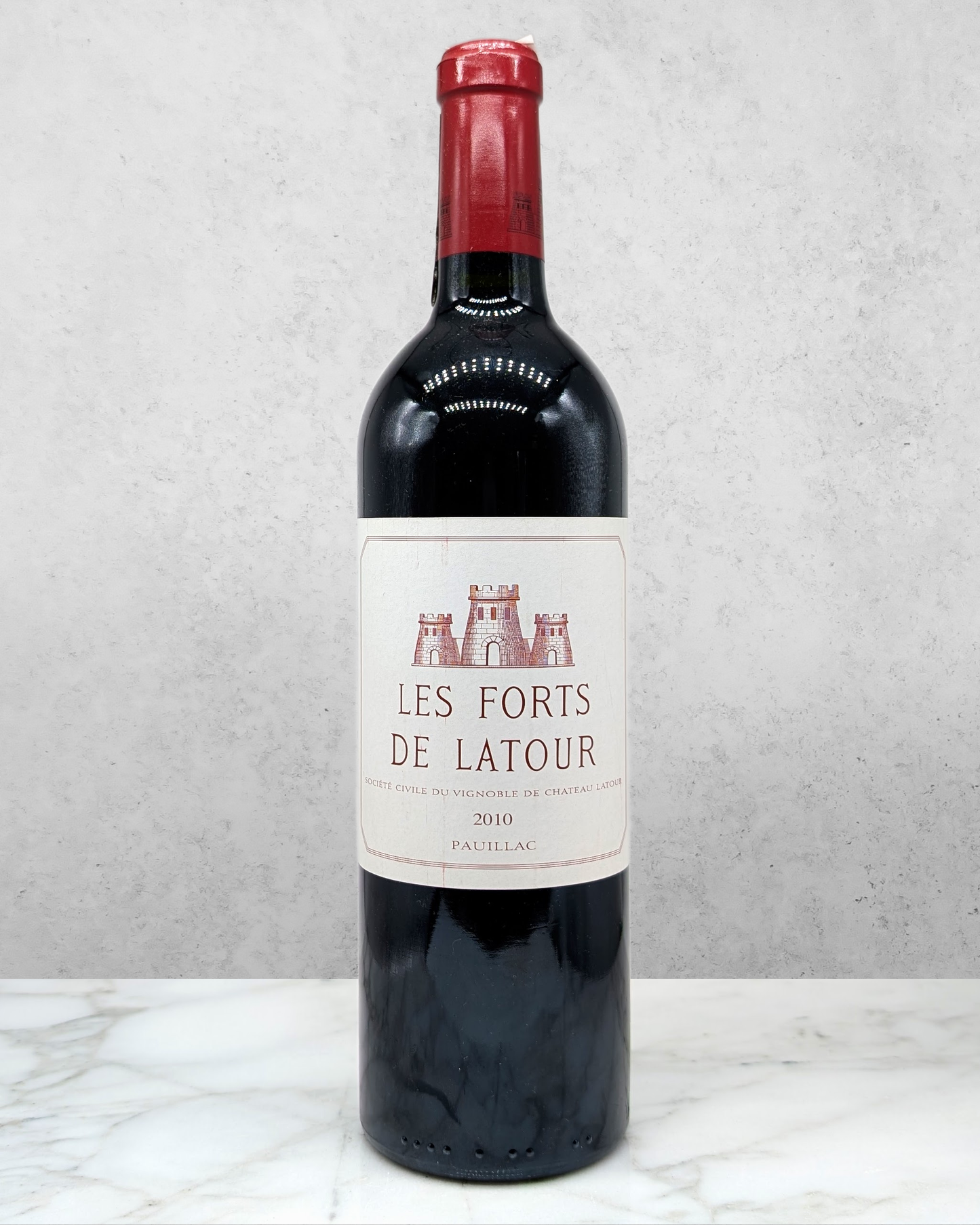 Les Forts de Latour (2nd of 1ème) Pauillac, Bordeaux 2010